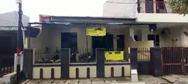 Di Jual Cepat Rumah Siap Huni dan Strategis di Pisangan Timur