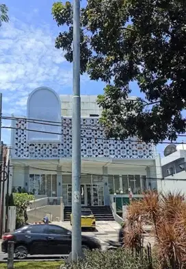 Disewakan Gedung Bekas Resto Nol Jalan Raya Merr Surabaya Timur