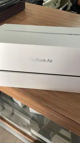 MACBOOK AIR M1 2020