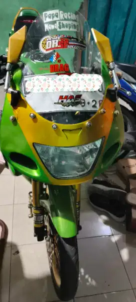 Kawasaki ninja 150RR old 2010