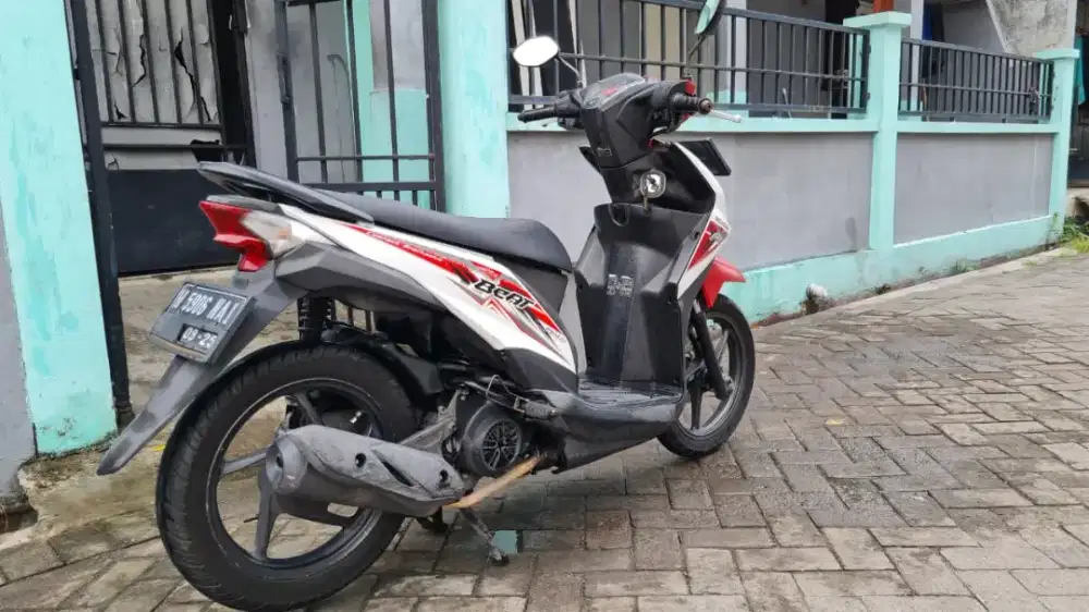 dijual cepat motor beat FI 2015