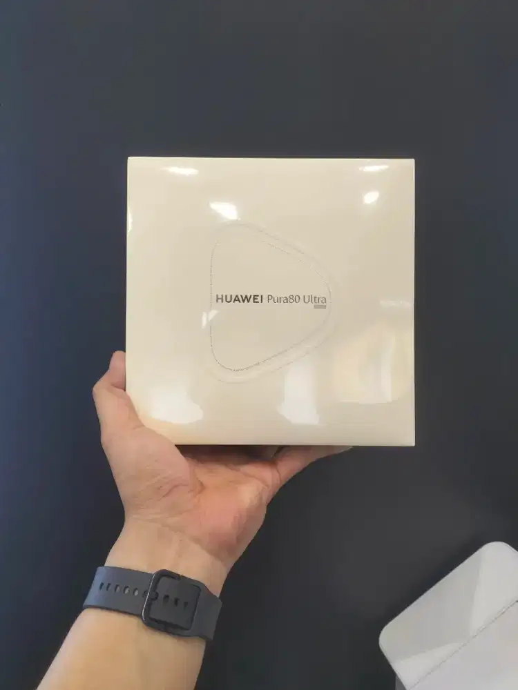 Huawei pura80 ultra 12/512 bonus smartwatch