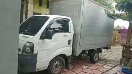Jasa rental mobil pribadi dan mobil box