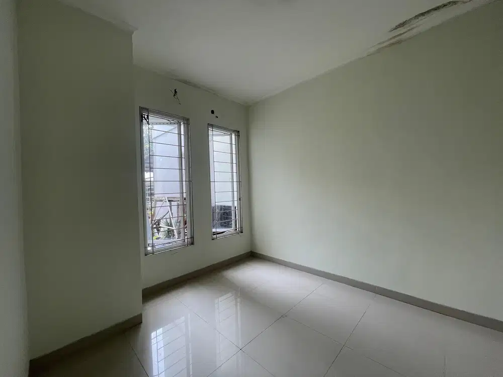 RUMAH BAGUS MURAH SIAPHUNI LEGENDA WISATA CIBUBUR JAKARTA TIMUR