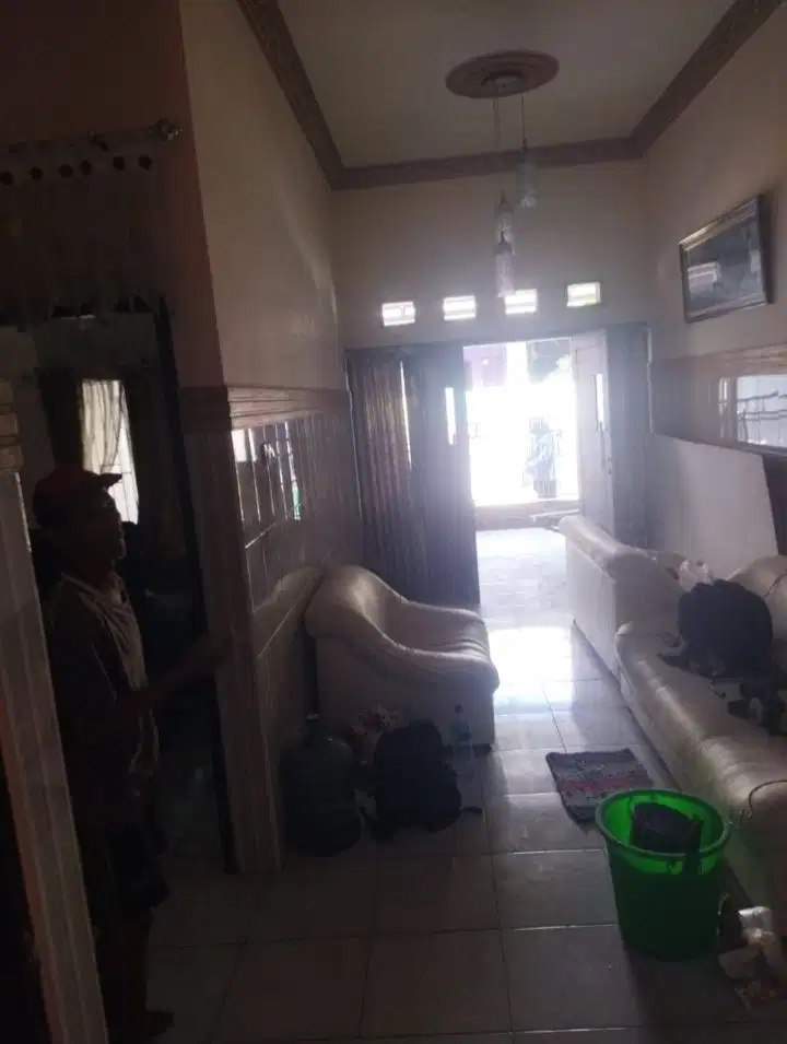 Langka! Rumah hitung tanah di suhat dekat apartemen dan ub