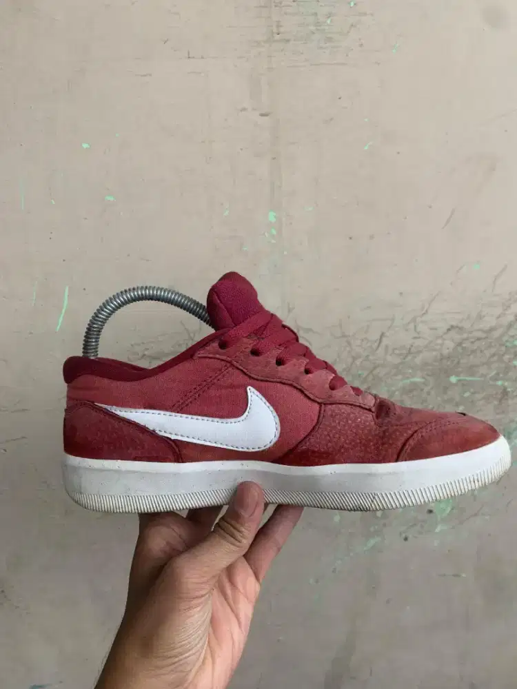 Sepatu Nike Sb Force 58