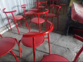 Kursi kafe besi mulus