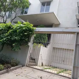 Disewa rumah kawasan kuningan jakarta selatan