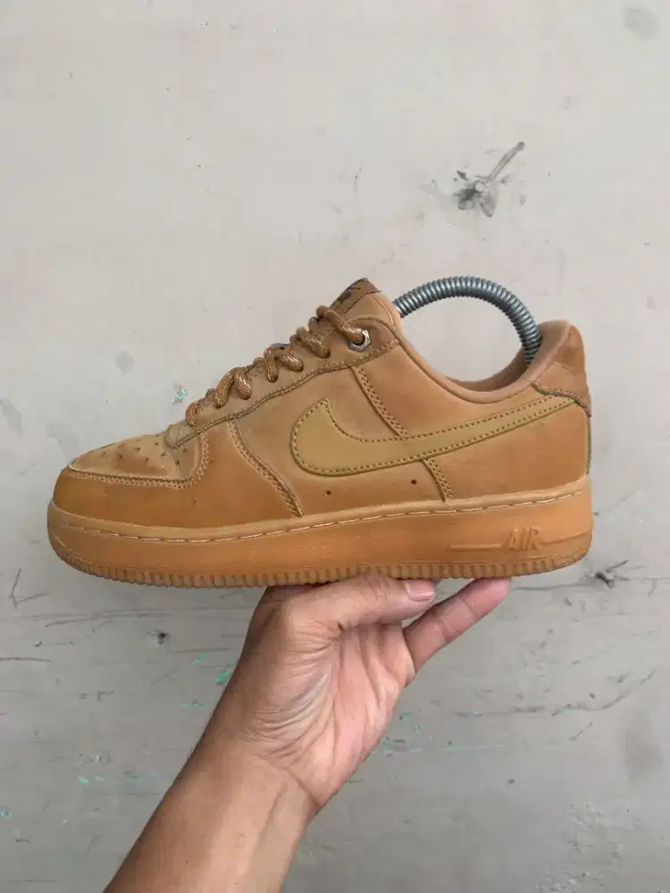 Sepatu Nike Air Force 1 ' 07 WB