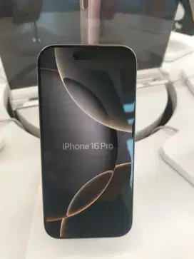 iPhone 16 pro 512GB