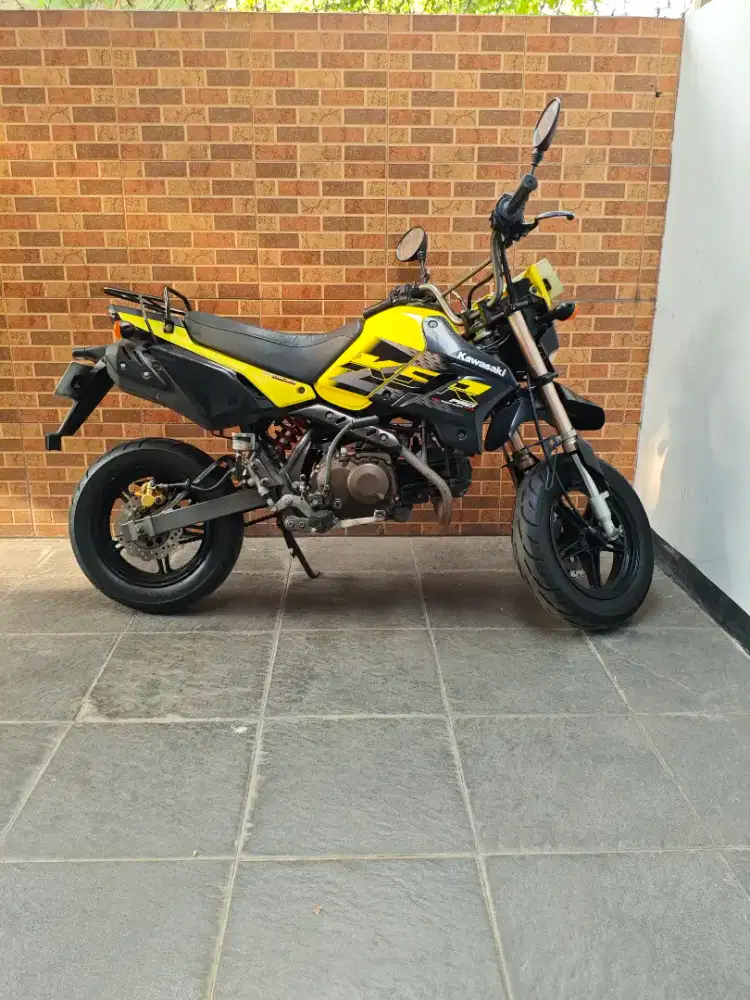 Kawasaki KSR PRO 2016
