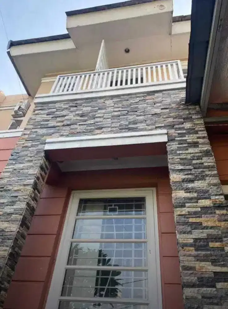 Rumah 2 Lantai Cluster Grand Depok City