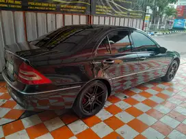 Mercedes-Benz C240 2002 Bensin