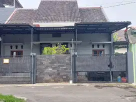 Rumah Dikontrakan/Dijual