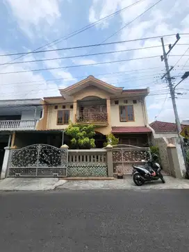 The Only One Rumah Megah Harga Murah Area Islami Dekat Kampus