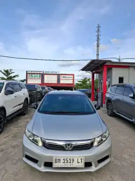Civic 2013 1.8 matic. Km 98rb antik