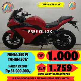 KAWASAKI NINJA 250 FI TAHUN 2017 BERGARANSI, GRATIS SERVIS, FREE OLI