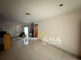 ANA RUMAH UK 7.7X14.45M DI JELAMBAR rb