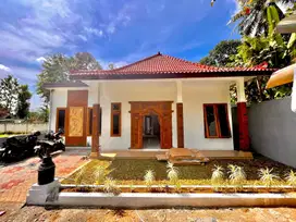 RUMAH ETNIK AKSES MUDAH DI JALAN BOROBUDUR SALAMAN