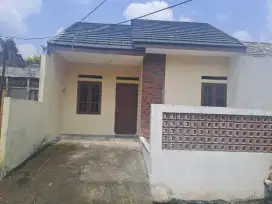 Rumah siap huni 5 menit dari stasiun krl tigaraksa
