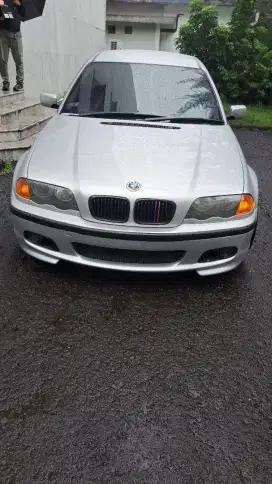 Dijual BMW 318 thn 2021