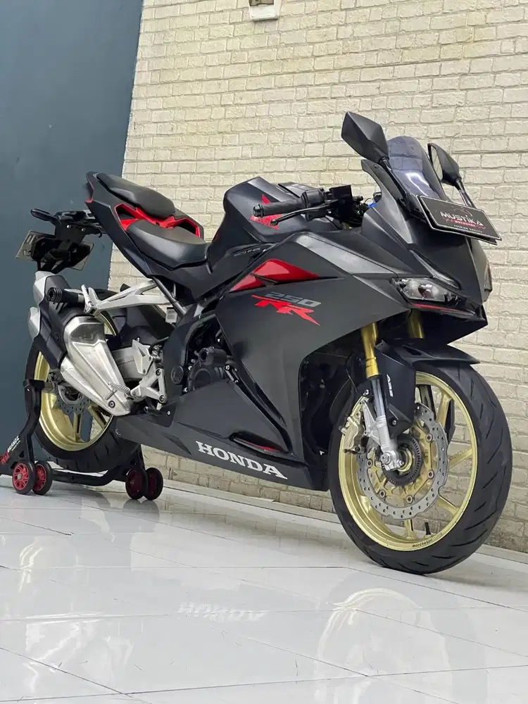 TERMURAH! Honda CBR 250RR ABS 2017 Nopol Jatim Mustika