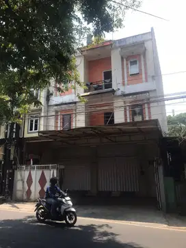 Dijual Rumah Huni Dan Kos Lokasi Strategis Area Kampus Kota Malang