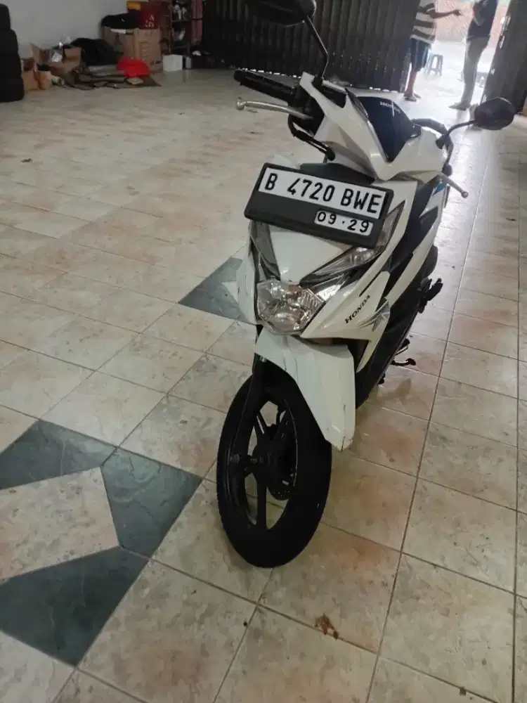 Motor beat 2019 surat2 lengkap bpkb faktur stnk telat 5x