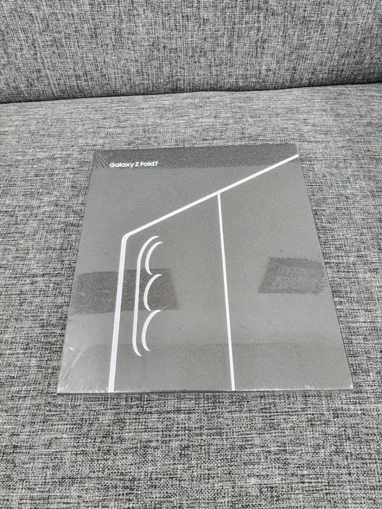 Samsung zfold 7 5G ram 12/256