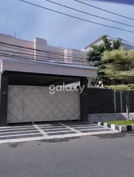 JUAL RUMAH MEDITERANIA BAGUS MEWAH SUDAH RENOVASI DI ARGOPURO