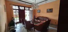 Dijual Rumah 2 Lantai Bangunan Megah Jakarta Barat Selangkah ke SCBD
