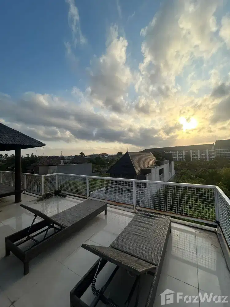6 Bedroom Villa for sale in Seminyak, Bali