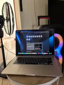 Macbook air m3 15 inch ibox fullset