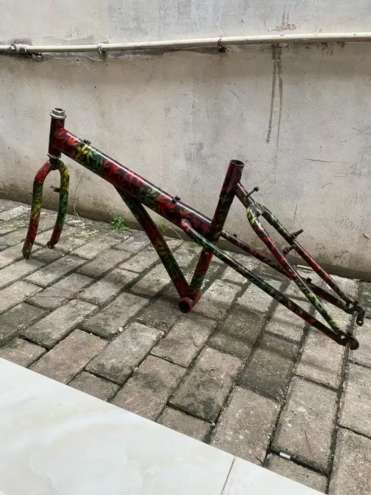 frame sepeda magnum usa elevated