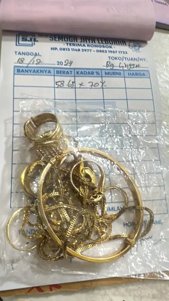 Beli emas dan berlian