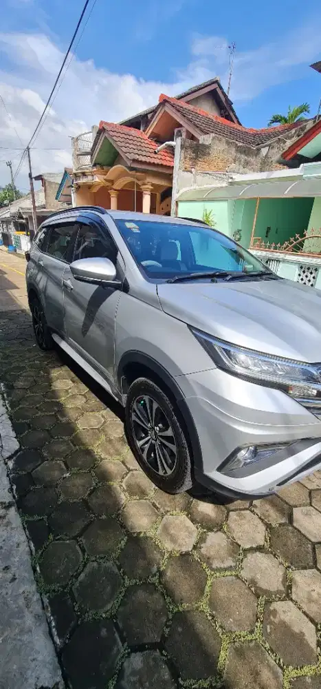New Terios  Tahun 2018 Metic deluxe R tangan Pertama Kilometer Low