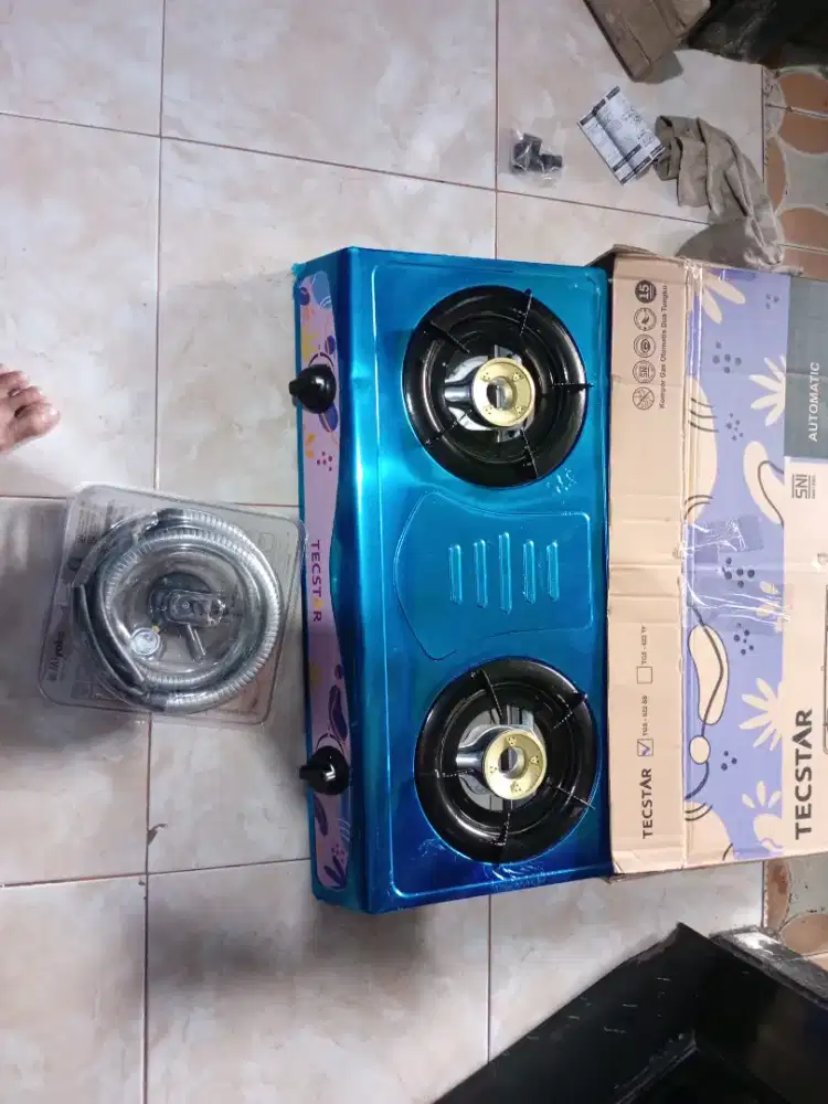 Kompor gas 2 tungku +regulator