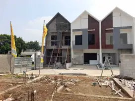 Rumah mewah 2lantai siap huni dicilangkap dekat Stasiun LRT