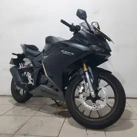 HONDA NEW CBR 150 R TAHUN 2023 GRATIS KIRIM SEJABODETABEK, BERGARANSI