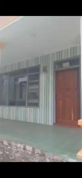 2 banguna Rumah + sebelah  Bonus tanah di Trawas murah