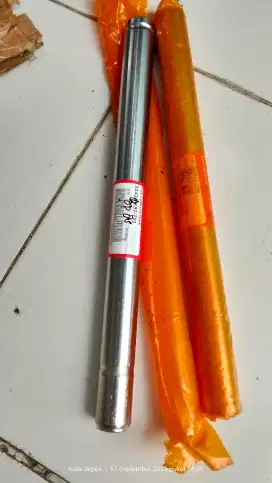 As shock  depan (pipe comp FR fork) - pcx 150 K97