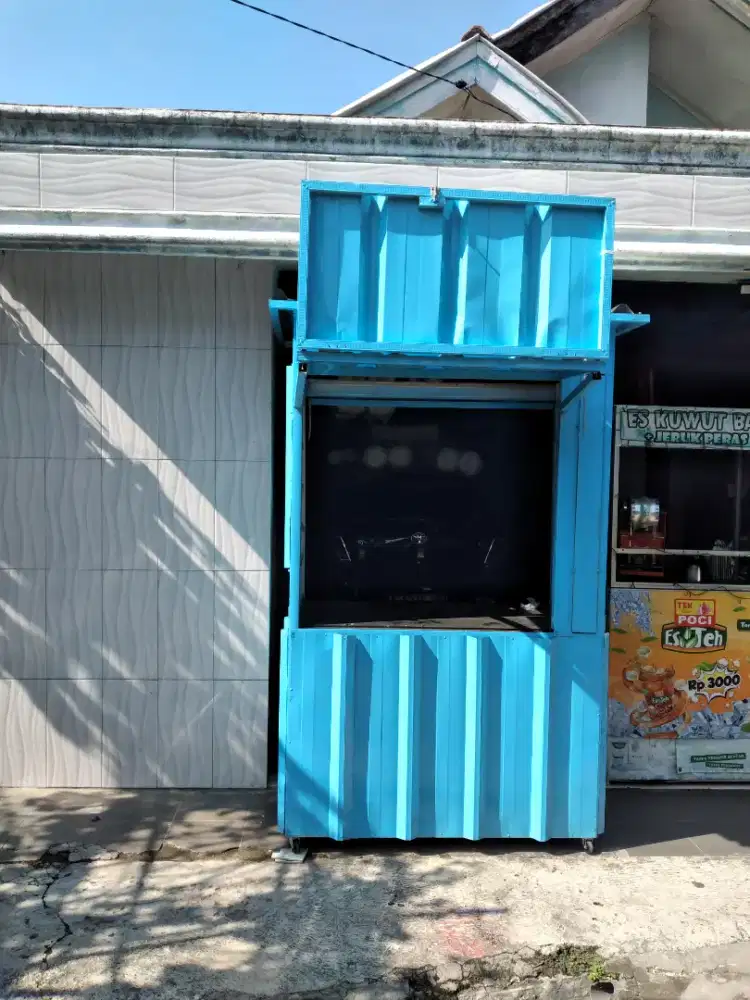 Booth kontener baru