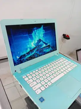 LAPTOP OCOK UNTUK MAHASISWA ATAU PELAJAR