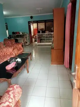 Rumah dikontrakkan, semi furnish