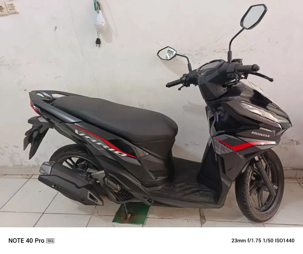 Jual beli vario 125 th2023 seberang warung mas bro hairi motor s adam