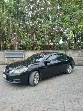 MURAH !! Accord CR2 2.4 AT 2013
