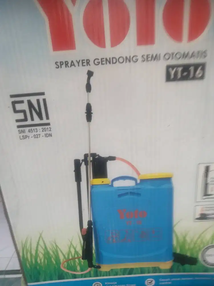 Sprayer semprotan tanaman
