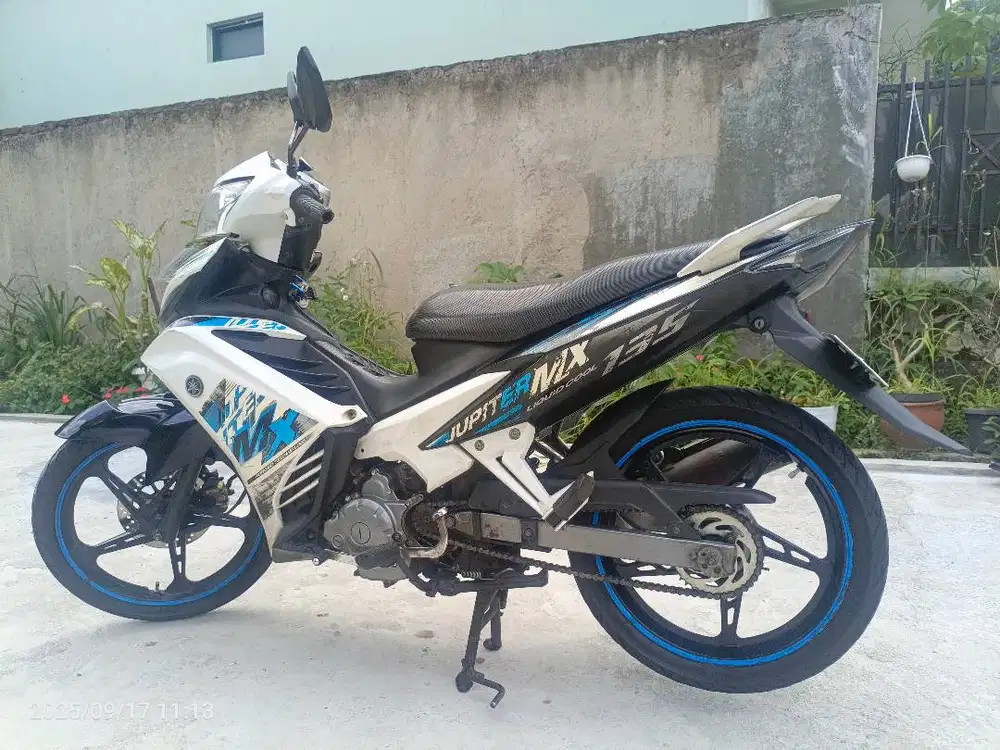 Jupiter MX Non Kopling 2014 Pemakaian Apik Servis Resmi Minum Pertamax