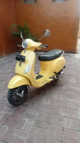 (Termurah) Vespa LX 125cc 2022 Istimewa