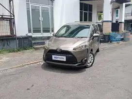 Like New - TOYOTA SIENTA 1.5 E BENSIN A/T 2016 COKLAT